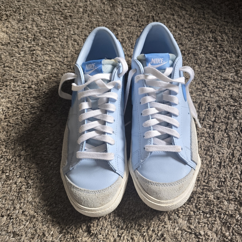 Men's Nike shoes